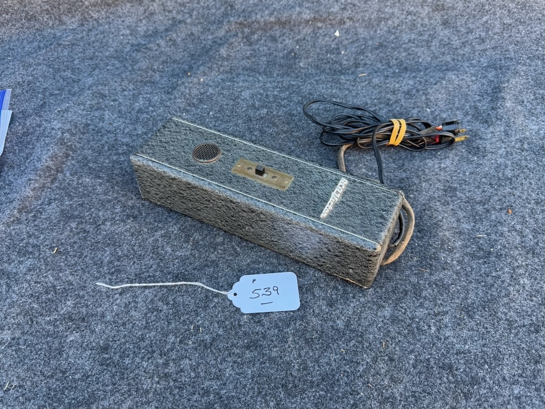 RCA Victor A-C Power Line Adapter Switch (1 of 2)