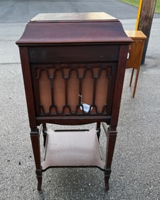 Edison Amberola Model III Cylinder Phonograph