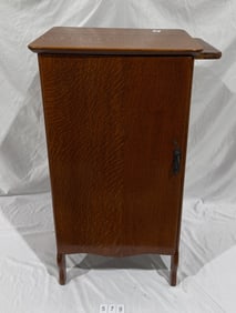 Victor Oak Single Door Disc Record Cabinet