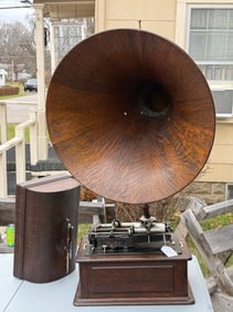 Edison Triumph Cylinder Phonograph