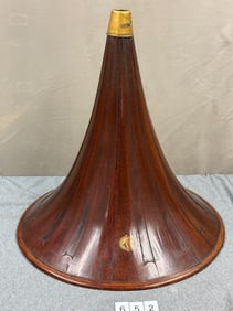 Mahogany Victor Spear Tip horn