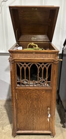 Edison C-19 Oak Disc Floor Model Phonograph