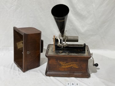 Columbia AZ Cylinder Phonograph