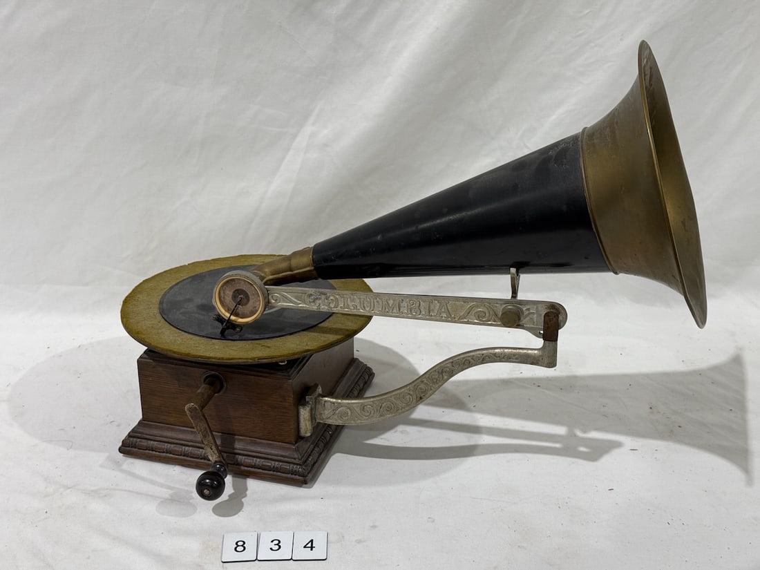 Columbia AK Front Mount Disc Phonograph (1 of 4)