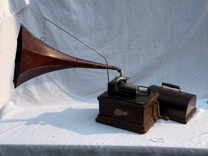 Edison Fireside Cylinder Phonograph: B reproducer, Fireside one pc. horn , crank