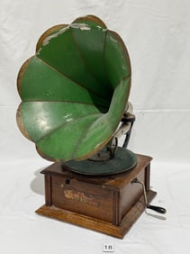 Aretino Disc Phonograph