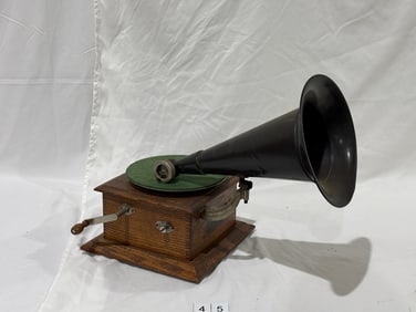 Victor Junior Disc Phonograph