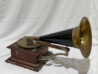 Victor Z Front Mount Disc Phonograph