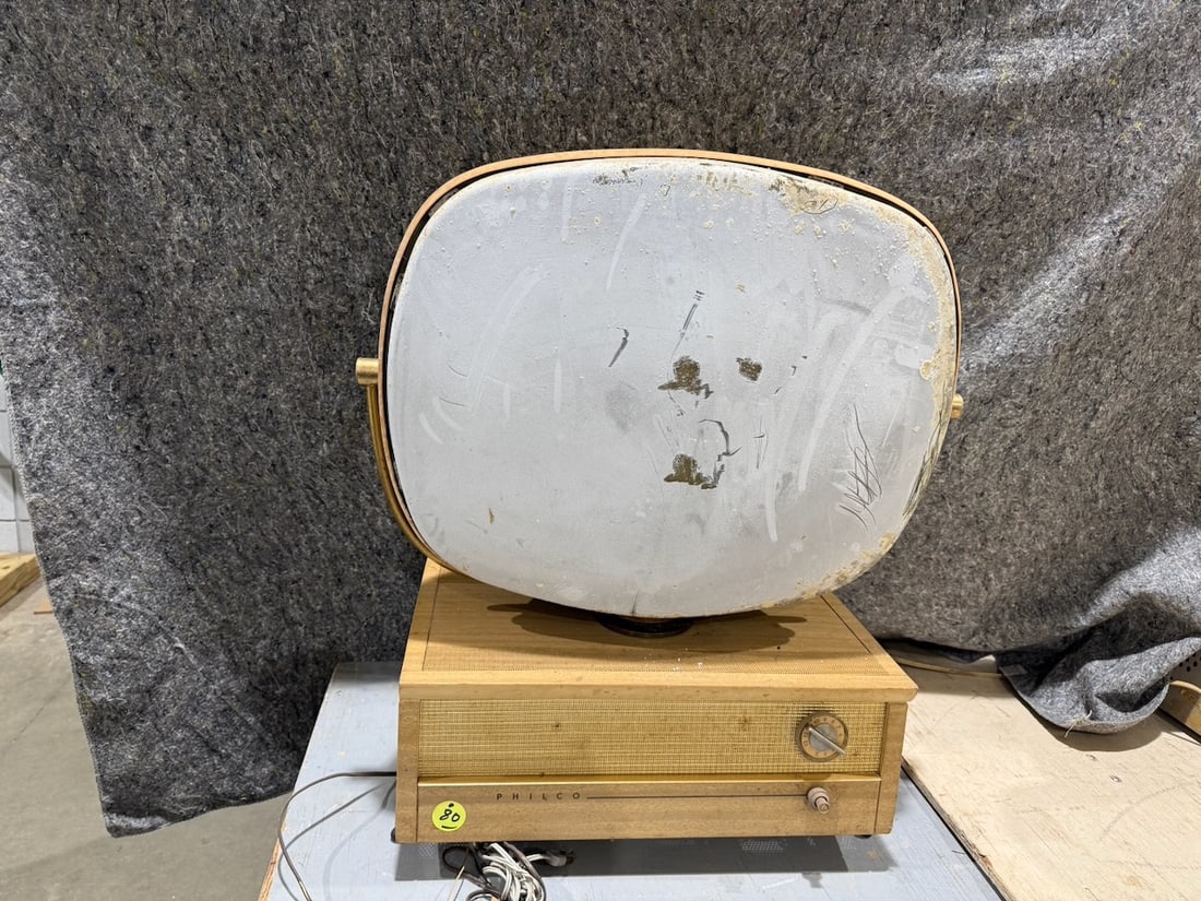 1950's Philco Predicta "Holiday" Television (1 of 5)