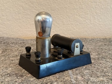 Monodyne Amplifier Model A