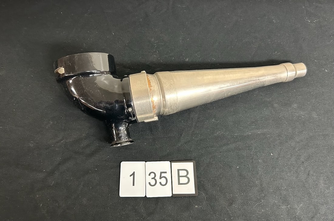 U.S. Everlasting Phonograph Tone Arm & Bracket: Good condition.