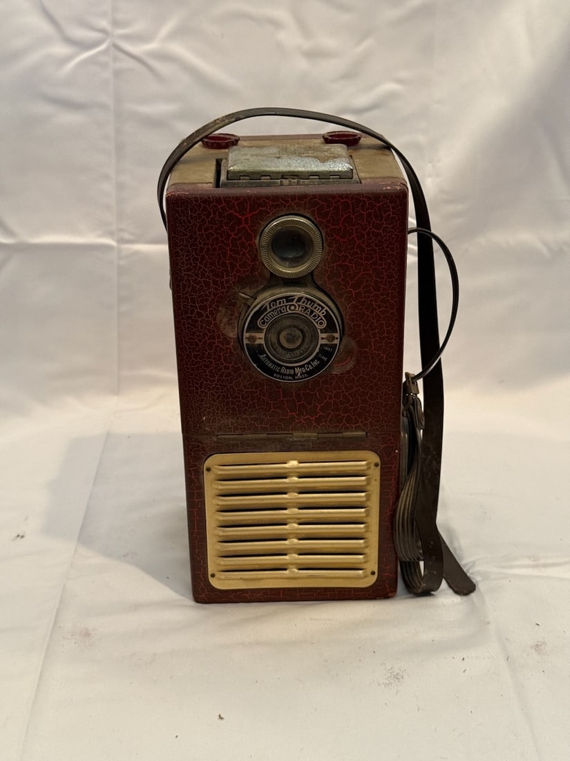 Tom Thumb Camera Radio (1 of 2)