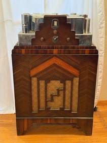 E.H. Scott All Wave AW12 Superheterodyne Napier Consolete Radio