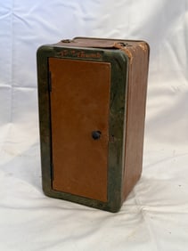 Tom Thumb Camera Radio