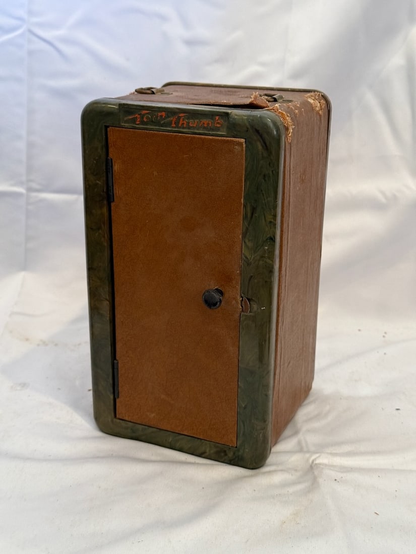 Tom Thumb Camera Radio (1 of 3)