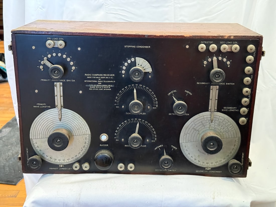 1918 Radio Compass Receiver (1 of 3)