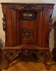 RCA Victor R-52 Console Model Radio