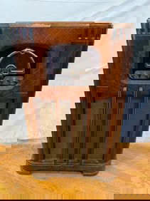 McMurdo Masterpiece V Floor Model Radio