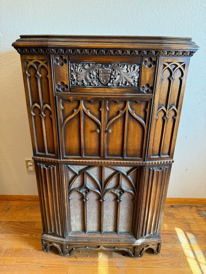 E.H. Scott Philharmonic Gothic Grand Console Radio Phonograph Combination