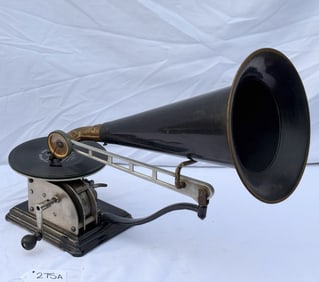 Columbia Standard AA Disc Phonograph