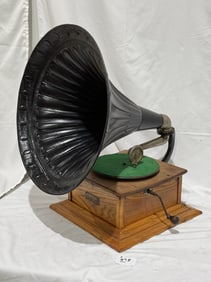 Columbia Royal Disc Phonograph