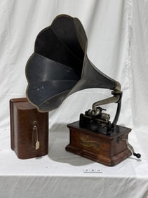 Columbia BKT Cylinder Phonograph