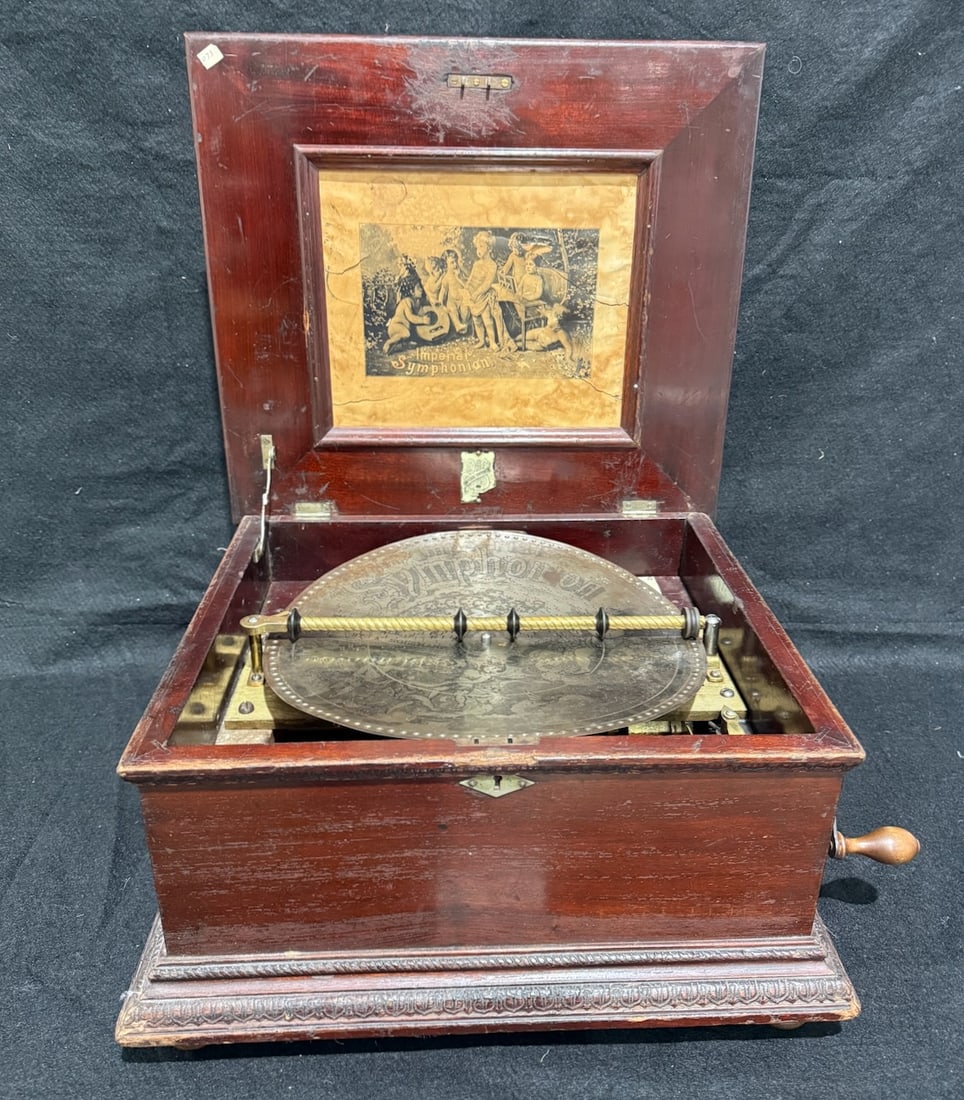 Imperial Symphonion 11-3/4" Disc Music Box: Single comb, no broken teeth, Missing one top board. 8 11-3/4" discs Included.
