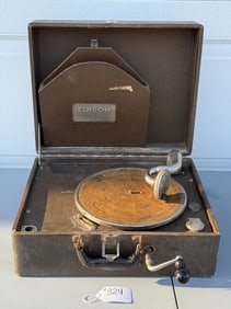 Edison Portable Disc Phonograph