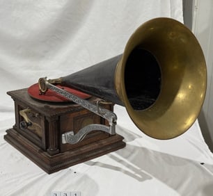 Columbia AH Front Mount Disc Phonograph