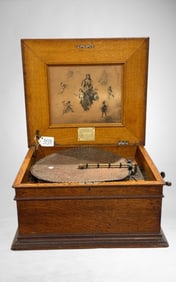 Regina Style No. 11 15-1/2" Disc Music Box