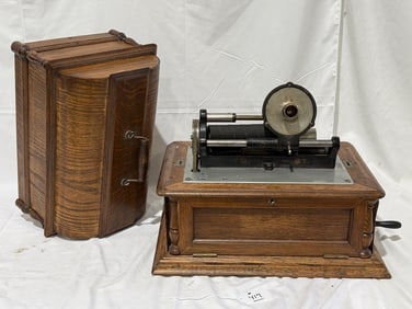 Columbia BC 20th Century Cylinder Phonograph