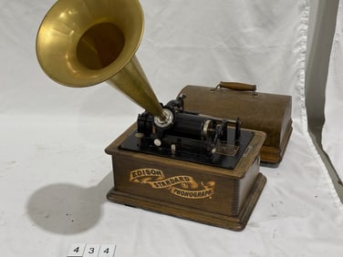 Edison Standard Cylinder Phonograph
