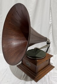 Victor III Disc Phonograph