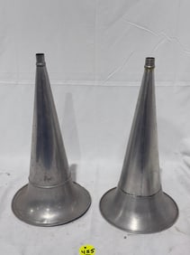 (2) Aluminum phonograph horn