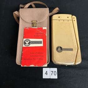 Emerson Wondergram Portable Phonograph with Case