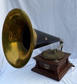 Victor V Disc Phonograph