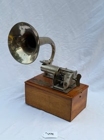 The Gramophone Type K Cylinder Phonograph