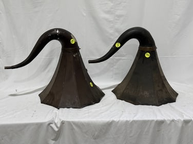 (2) Edison No. 10 Cygnet Horns
