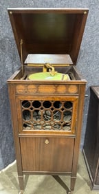Edison S-19 Floor Model Disc Phonograph