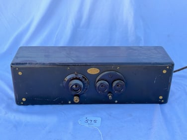Atwater Kent Model 30 Radio