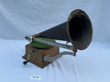 Columbia AK Front Mount Disc Phonograph