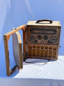 RCA Radiola 26 Portable Radio