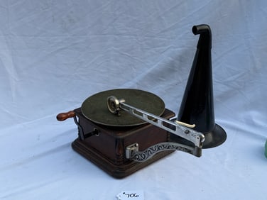Columbia AJ Disc Phonograph