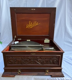 Stella 17-1/4" Disc Music Box