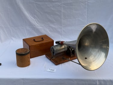 Pathe Cylinder Phonograph