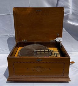 Tanhauser 12" Disc Music Box