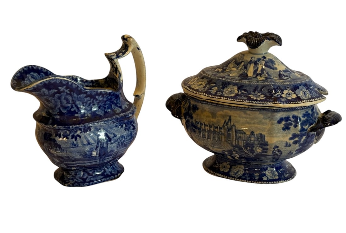 Historical Blue Staffordshire (2 pieces) (1 of 6)