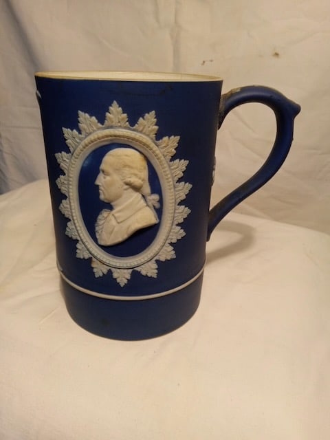 Wedgwood Washington/Franklin Mug (1 of 4)