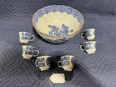 Mottahedeh Imperial Blue Scallop Bowl w/6 cups