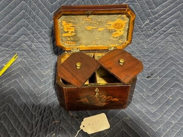 Excellent Inlaid Tea Caddy